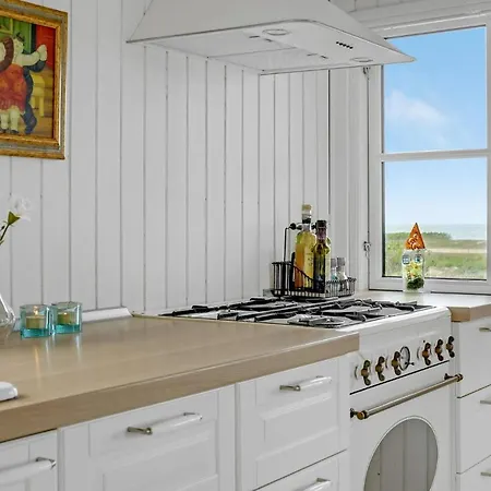 1 Bedroom Lovely In Brenderup Fyn Semesterbostad